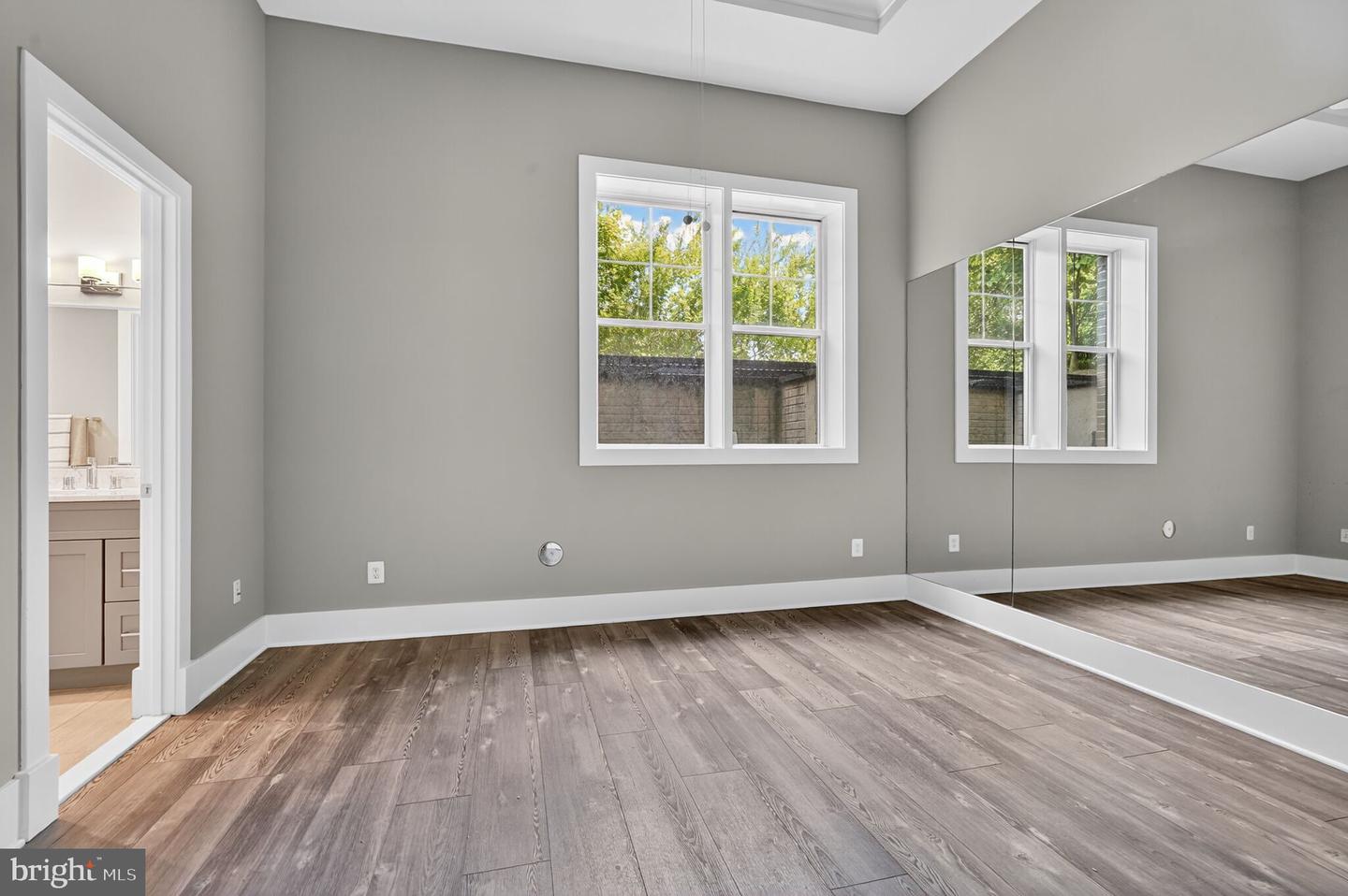 3400 MILITARY RD, ARLINGTON, Virginia 22207, 6 Bedrooms Bedrooms, ,6 BathroomsBathrooms,Residential,For sale,3400 MILITARY RD,VAAR2061122 MLS # VAAR2061122