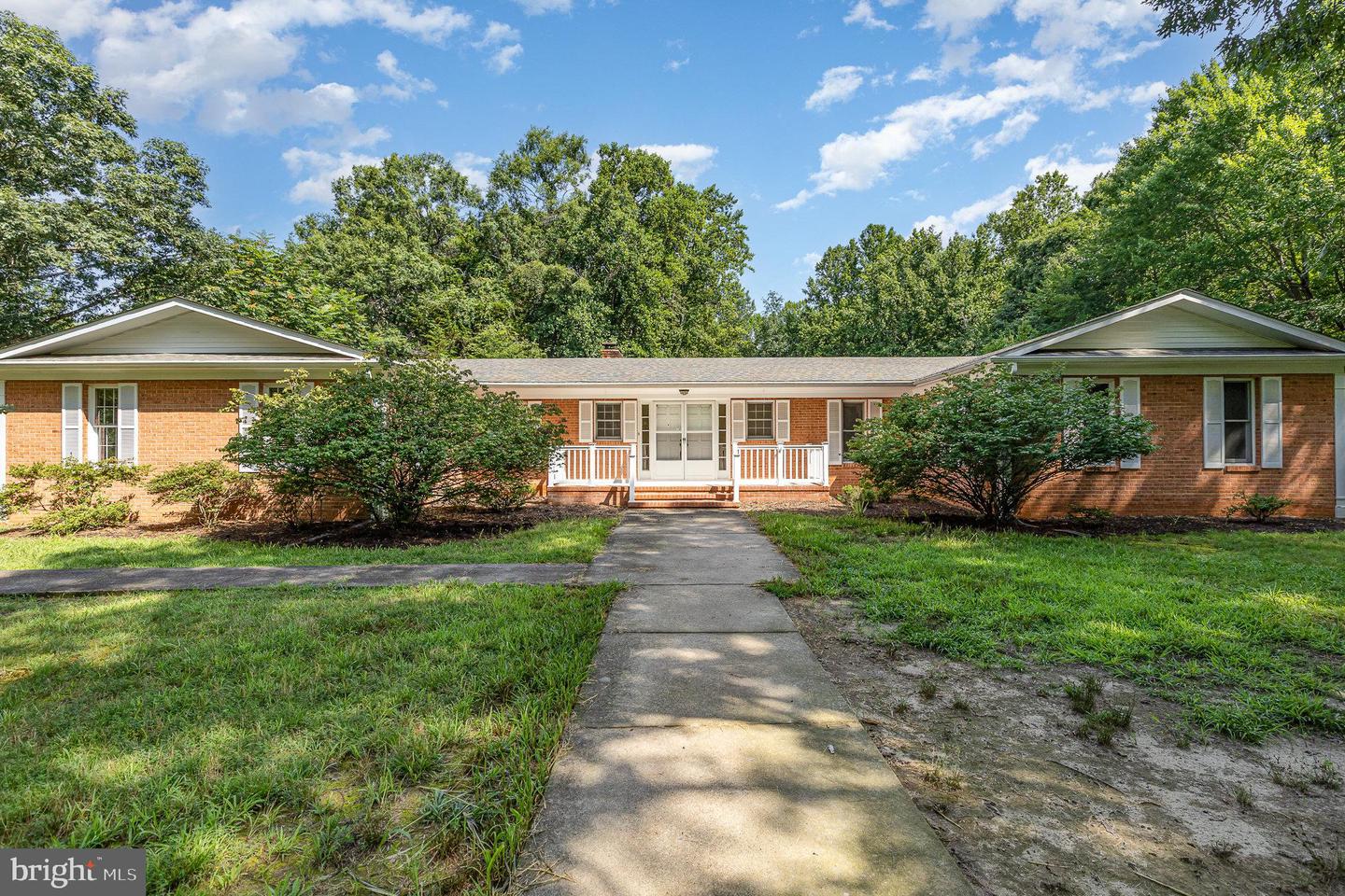 7512 MARMION LN, KING GEORGE, Virginia 22485, 4 Bedrooms Bedrooms, ,3 BathroomsBathrooms,Residential,For sale,7512 MARMION LN,VAKG2006736 MLS # VAKG2006736