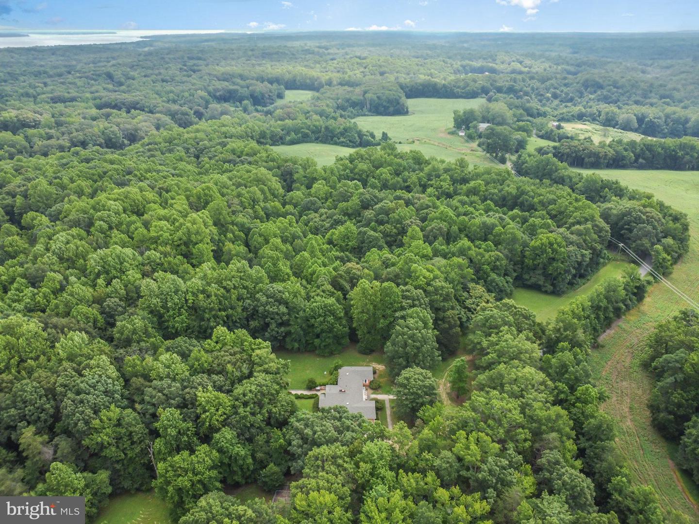 7512 MARMION LN, KING GEORGE, Virginia 22485, 4 Bedrooms Bedrooms, ,3 BathroomsBathrooms,Residential,For sale,7512 MARMION LN,VAKG2006736 MLS # VAKG2006736