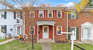 1315 MEAD TER, WOODBRIDGE, Virginia 22191, 3 Bedrooms Bedrooms, 6 Rooms Rooms,3 BathroomsBathrooms,Residential,For sale,1315 MEAD TER,VAPW2101628 MLS # VAPW2101628