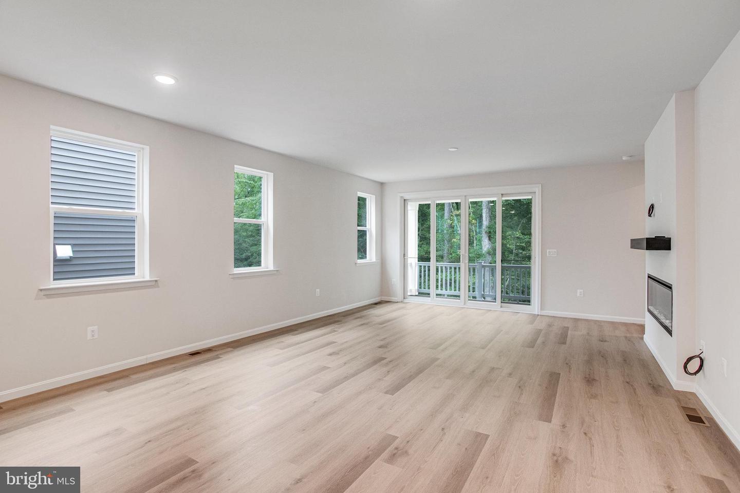 7106 BRAXTON CT, RUTHER GLEN, Virginia 22546, 3 Bedrooms Bedrooms, ,2 BathroomsBathrooms,Residential,For sale,7106 BRAXTON CT,VACV2008694 MLS # VACV2008694