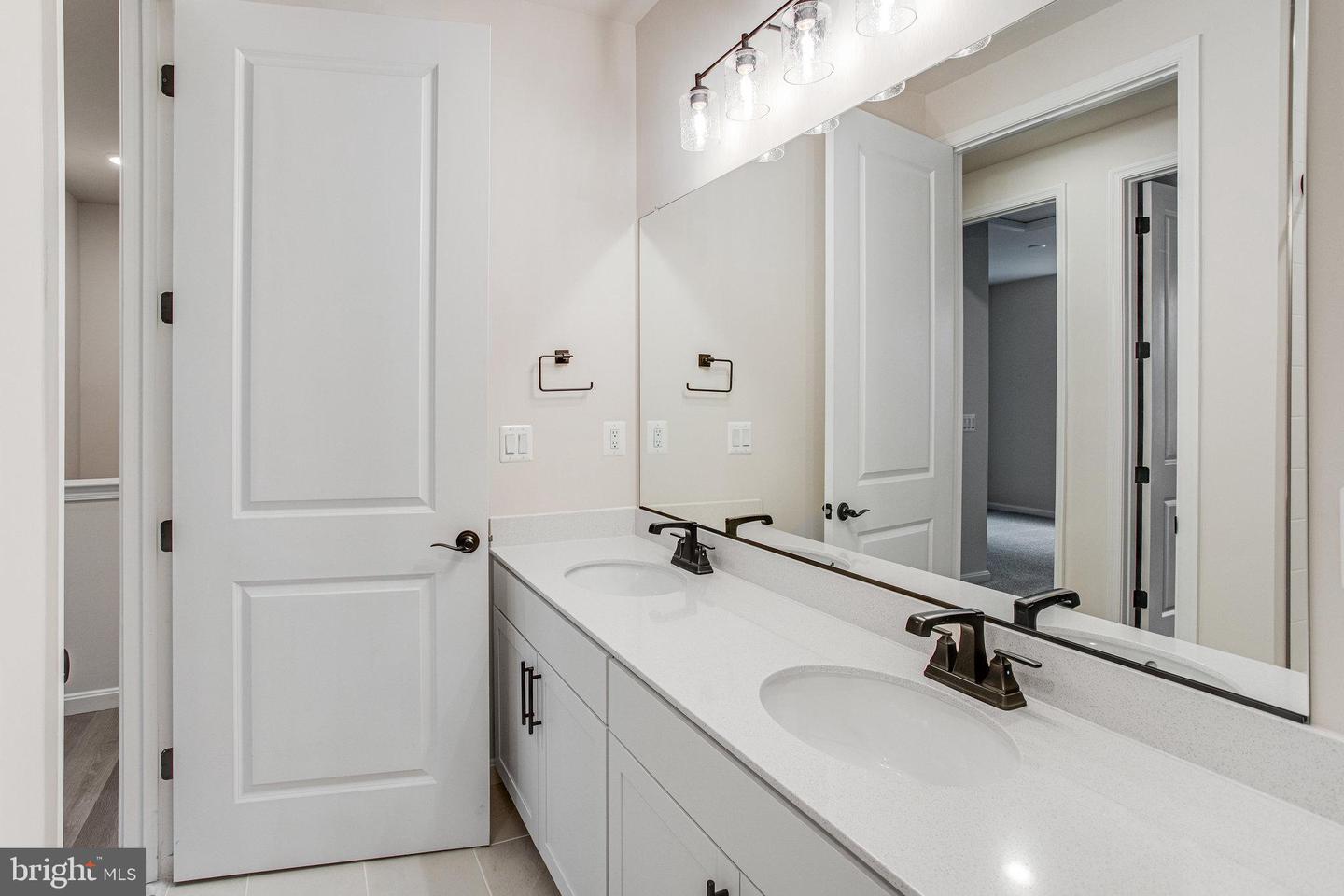 7106 BRAXTON CT, RUTHER GLEN, Virginia 22546, 3 Bedrooms Bedrooms, ,2 BathroomsBathrooms,Residential,For sale,7106 BRAXTON CT,VACV2008694 MLS # VACV2008694