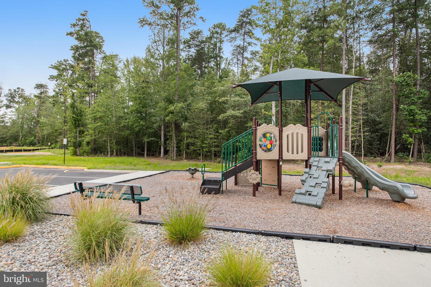 7106 BRAXTON CT, RUTHER GLEN, Virginia 22546, 3 Bedrooms Bedrooms, ,2 BathroomsBathrooms,Residential,For sale,7106 BRAXTON CT,VACV2008694 MLS # VACV2008694