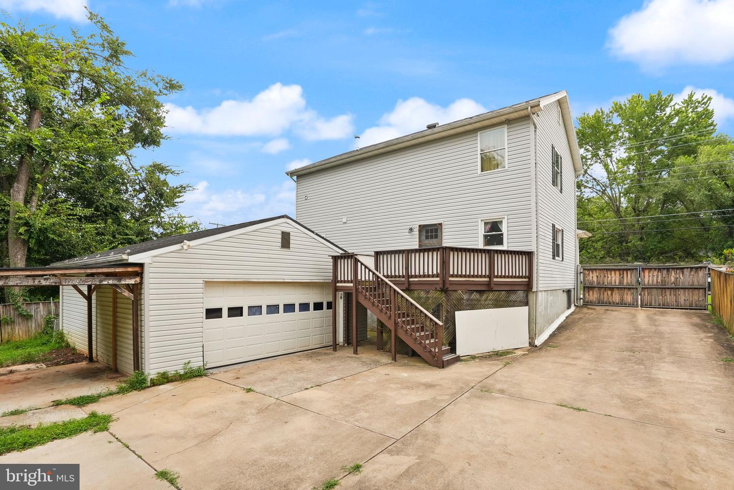 7726 AMHERST DR, MANASSAS, Virginia 20111, 6 Bedrooms Bedrooms, ,3 BathroomsBathrooms,Residential,For sale,7726 AMHERST DR,VAPW2102014 MLS # VAPW2102014