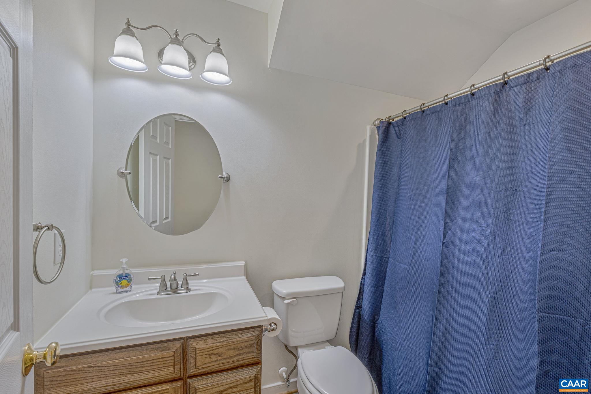 Upper level full bathroom Upper level full bathroom