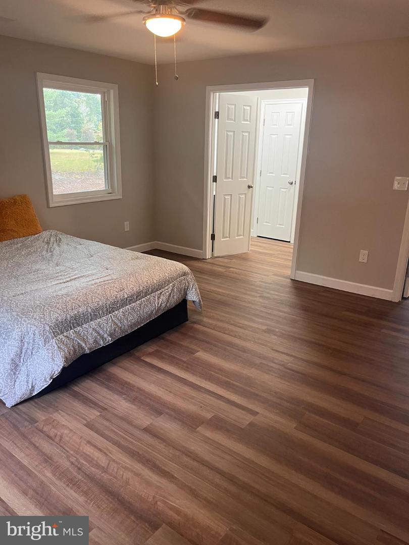 28542 RACCOON FORD RD, CULPEPER, Virginia 22701, 5 Bedrooms Bedrooms, 10 Rooms Rooms,2 BathroomsBathrooms,Residential,For sale,28542 RACCOON FORD RD,VAOR2010610 MLS # VAOR2010610