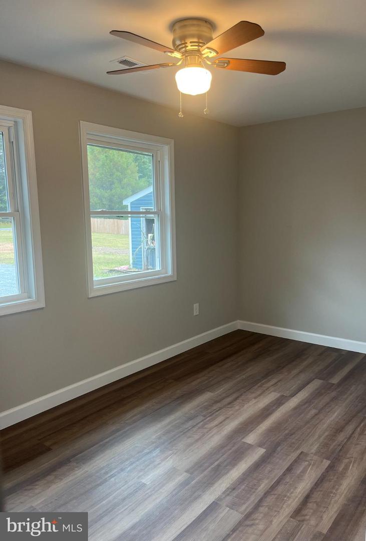 28542 RACCOON FORD RD, CULPEPER, Virginia 22701, 5 Bedrooms Bedrooms, 10 Rooms Rooms,2 BathroomsBathrooms,Residential,For sale,28542 RACCOON FORD RD,VAOR2010610 MLS # VAOR2010610