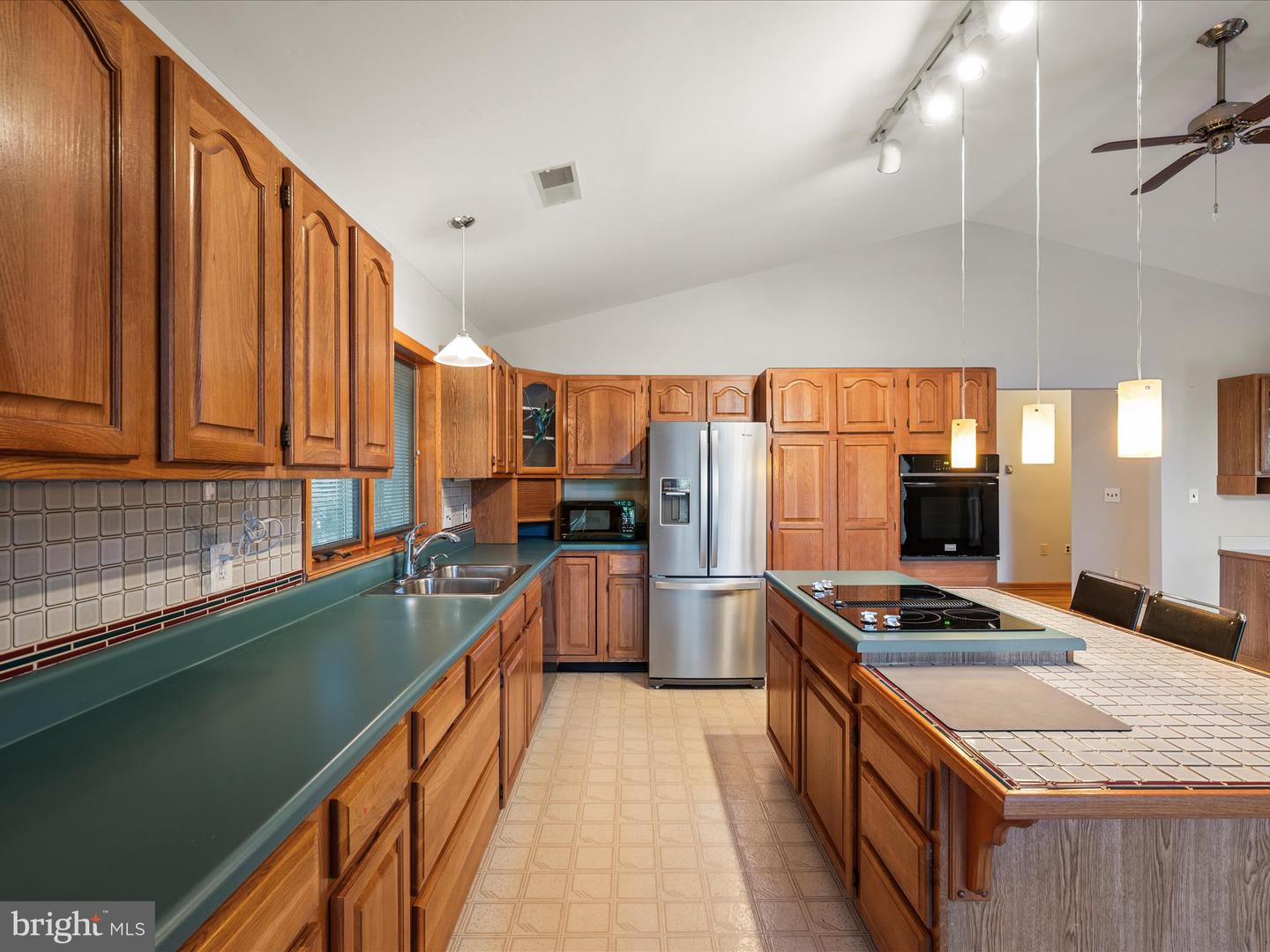 102 DIVOT PL, CROSS JUNCTION, Virginia 22625, 4 Bedrooms Bedrooms, ,3 BathroomsBathrooms,Residential,For sale,102 DIVOT PL,VAFV2036544 MLS # VAFV2036544