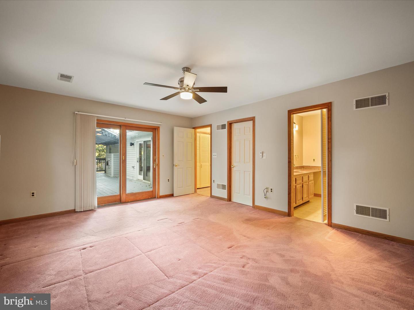 102 DIVOT PL, CROSS JUNCTION, Virginia 22625, 4 Bedrooms Bedrooms, ,3 BathroomsBathrooms,Residential,For sale,102 DIVOT PL,VAFV2036544 MLS # VAFV2036544