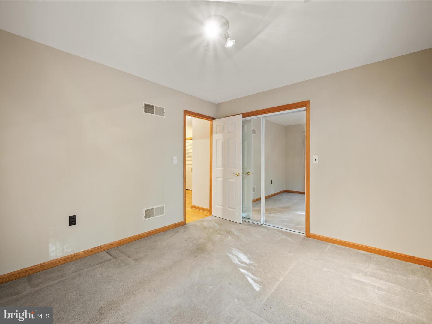 102 DIVOT PL, CROSS JUNCTION, Virginia 22625, 4 Bedrooms Bedrooms, ,3 BathroomsBathrooms,Residential,For sale,102 DIVOT PL,VAFV2036544 MLS # VAFV2036544