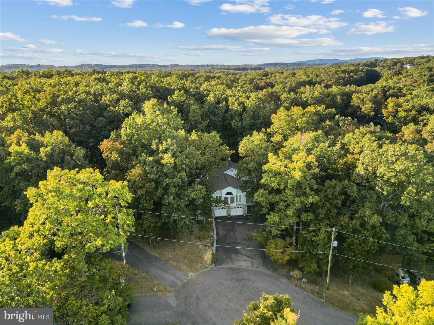 102 DIVOT PL, CROSS JUNCTION, Virginia 22625, 4 Bedrooms Bedrooms, ,3 BathroomsBathrooms,Residential,For sale,102 DIVOT PL,VAFV2036544 MLS # VAFV2036544