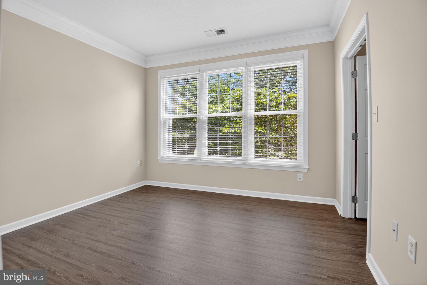 503 SUNSET VIEW TER SE #208, LEESBURG, Virginia 20175, 3 Bedrooms Bedrooms, ,2 BathroomsBathrooms,Residential,For sale,503 SUNSET VIEW TER SE #208,VALO2106208 MLS # VALO2106208