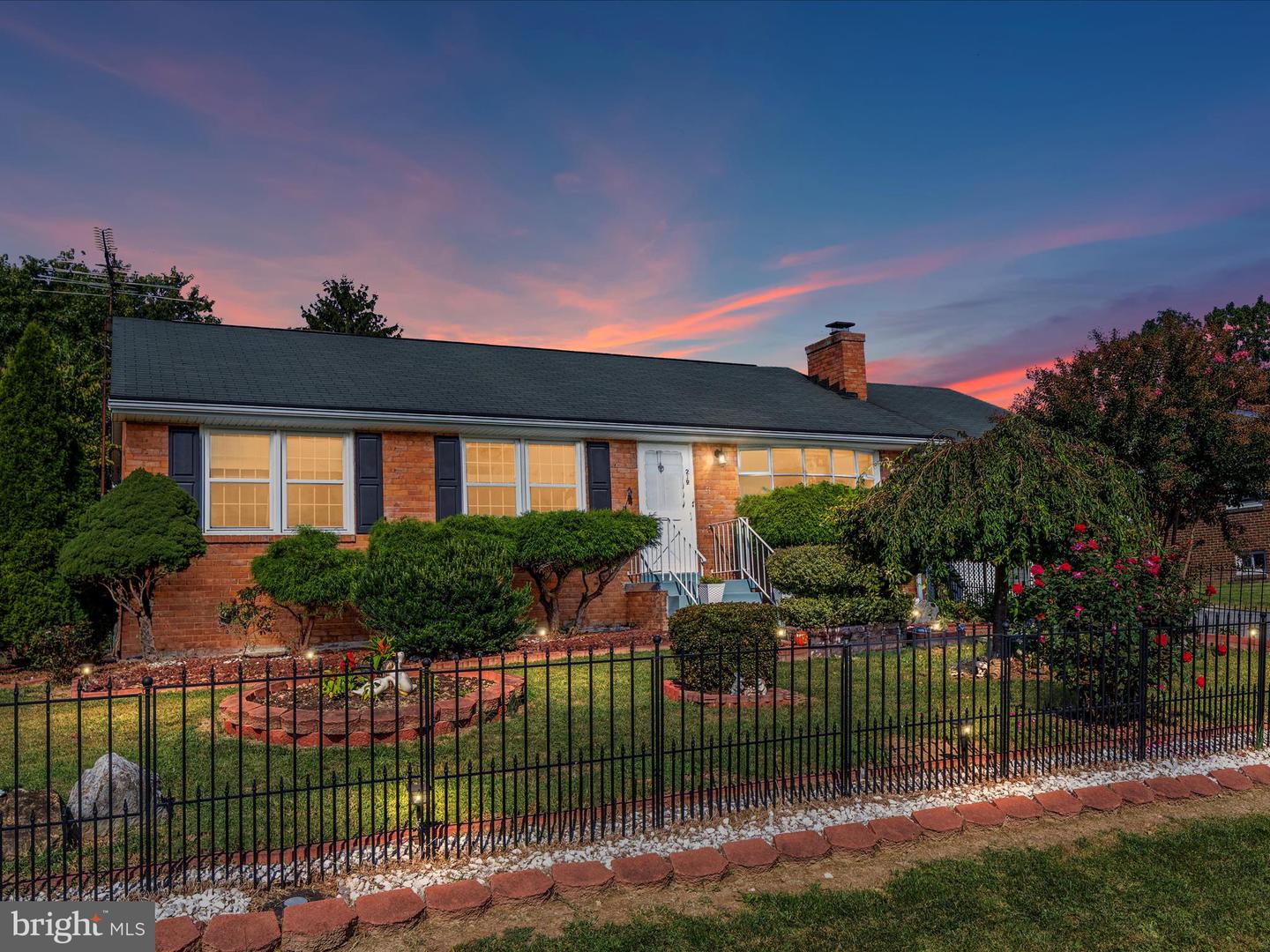 219 MILAM DR, WINCHESTER, Virginia 22602, 4 Bedrooms Bedrooms, ,3 BathroomsBathrooms,Residential,For sale,219 MILAM DR,VAFV2036712 MLS # VAFV2036712