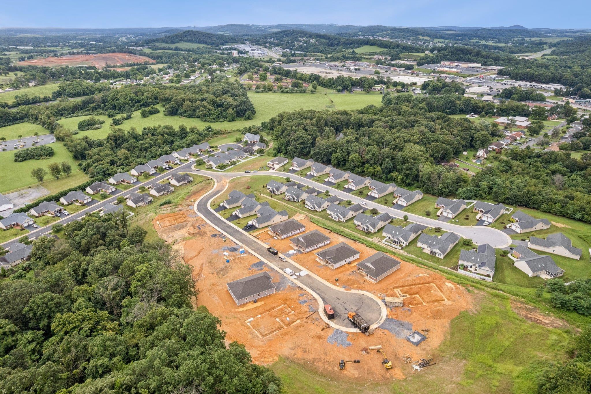 19 RIVER OAK DR, STAUNTON, Virginia 24401, 4 Bedrooms Bedrooms, ,2 BathroomsBathrooms,Residential,19 RIVER OAK DR,666873 MLS # 666873 19 RIVER OAK DR, STAUNTON, Virginia 24401, 4 Bedrooms Bedrooms, ,2 BathroomsBathrooms,Residential,19 RIVER OAK DR,666873 MLS # 666873