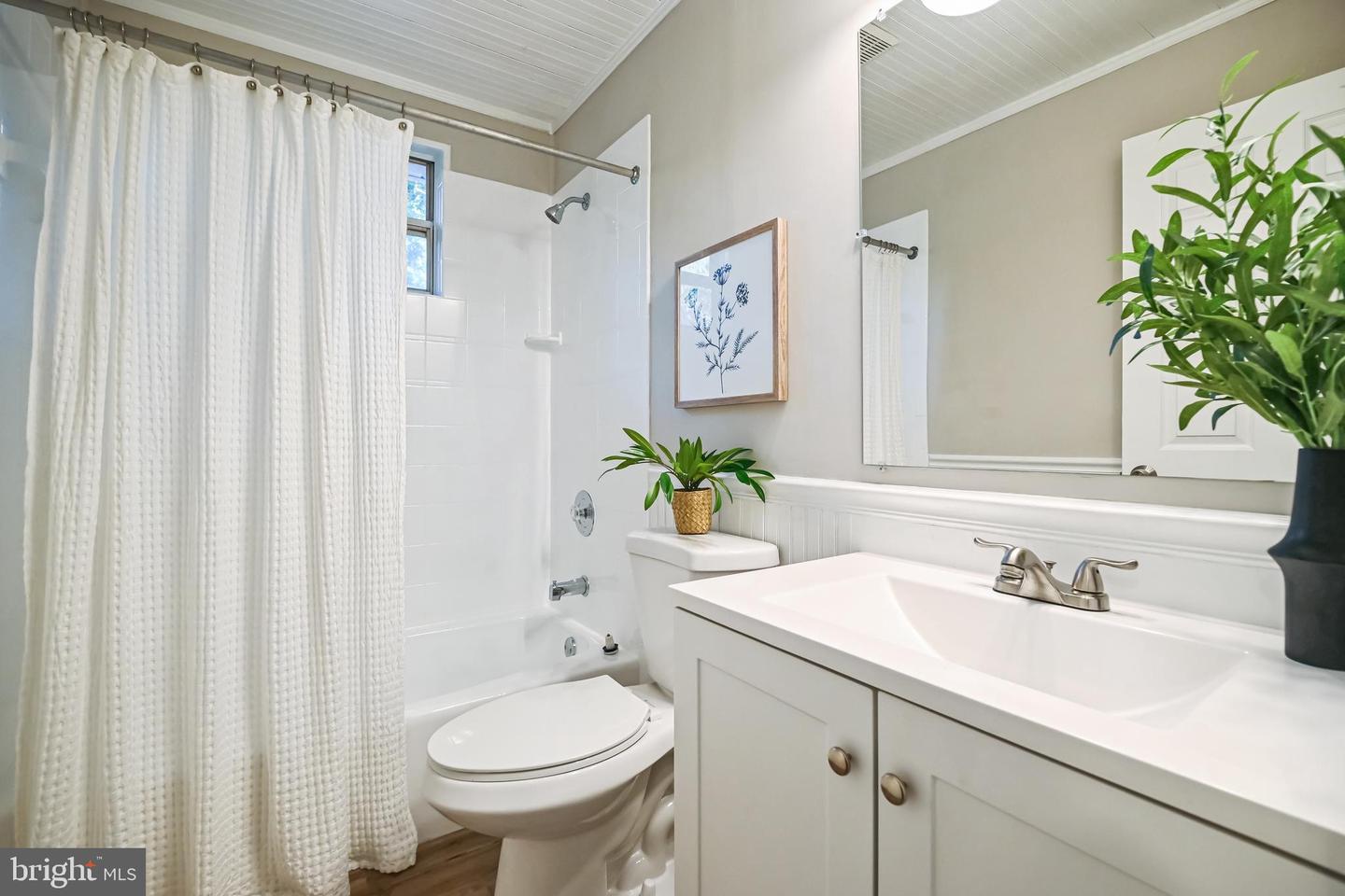 7280 BALDWIN RIDGE RD, WARRENTON, Virginia 20187, 3 Bedrooms Bedrooms, 6 Rooms Rooms,3 BathroomsBathrooms,Residential,For sale,7280 BALDWIN RIDGE RD,VAFQ2018300 MLS # VAFQ2018300