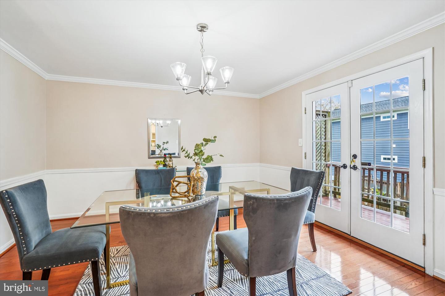 24 S ABINGDON ST, ARLINGTON, Virginia 22204, 4 Bedrooms Bedrooms, ,3 BathroomsBathrooms,Residential,For sale,24 S ABINGDON ST,VAAR2063746 MLS # VAAR2063746