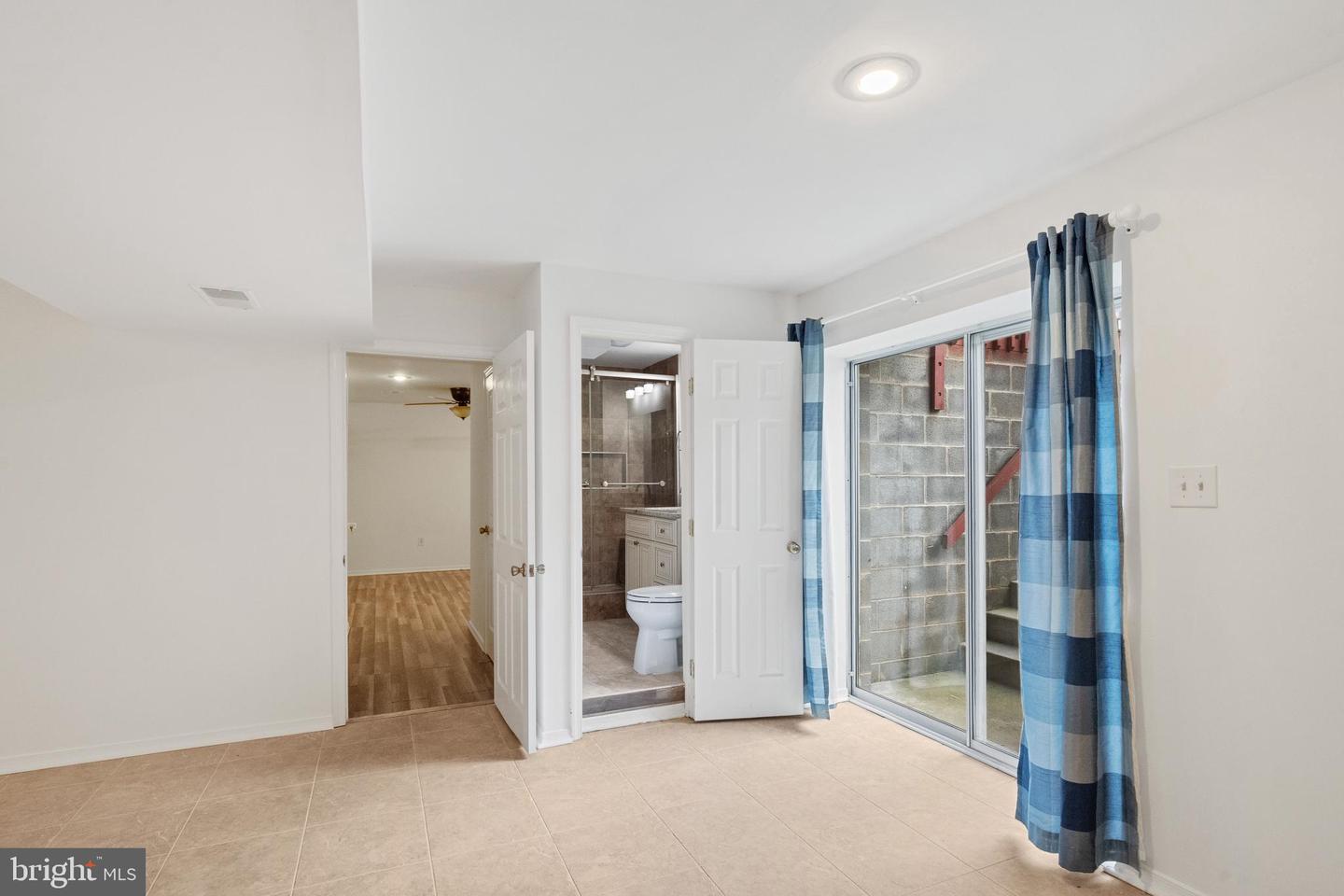 311 BRECKINRIDGE CT, BERRYVILLE, Virginia 22611, 5 Bedrooms Bedrooms, 10 Rooms Rooms,3 BathroomsBathrooms,Residential,For sale,311 BRECKINRIDGE CT,VACL2006084 MLS # VACL2006084