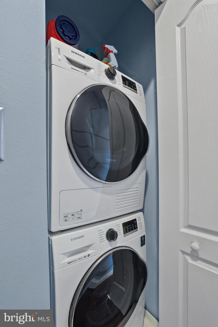 3579 WARDER ST NW #3, WASHINGTON, District Of Columbia 20010, 2 Bedrooms Bedrooms, ,2 BathroomsBathrooms,Residential,For sale,3579 WARDER ST NW #3,DCDC2223386 MLS # DCDC2223386