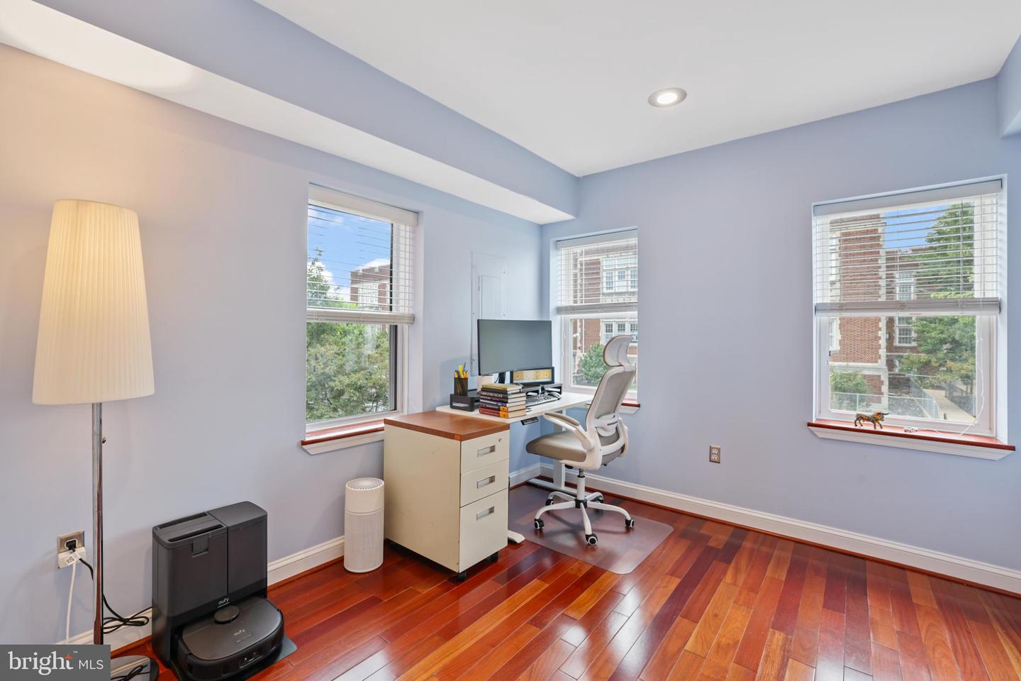 3579 WARDER ST NW #3, WASHINGTON, District Of Columbia 20010, 2 Bedrooms Bedrooms, ,2 BathroomsBathrooms,Residential,For sale,3579 WARDER ST NW #3,DCDC2223386 MLS # DCDC2223386