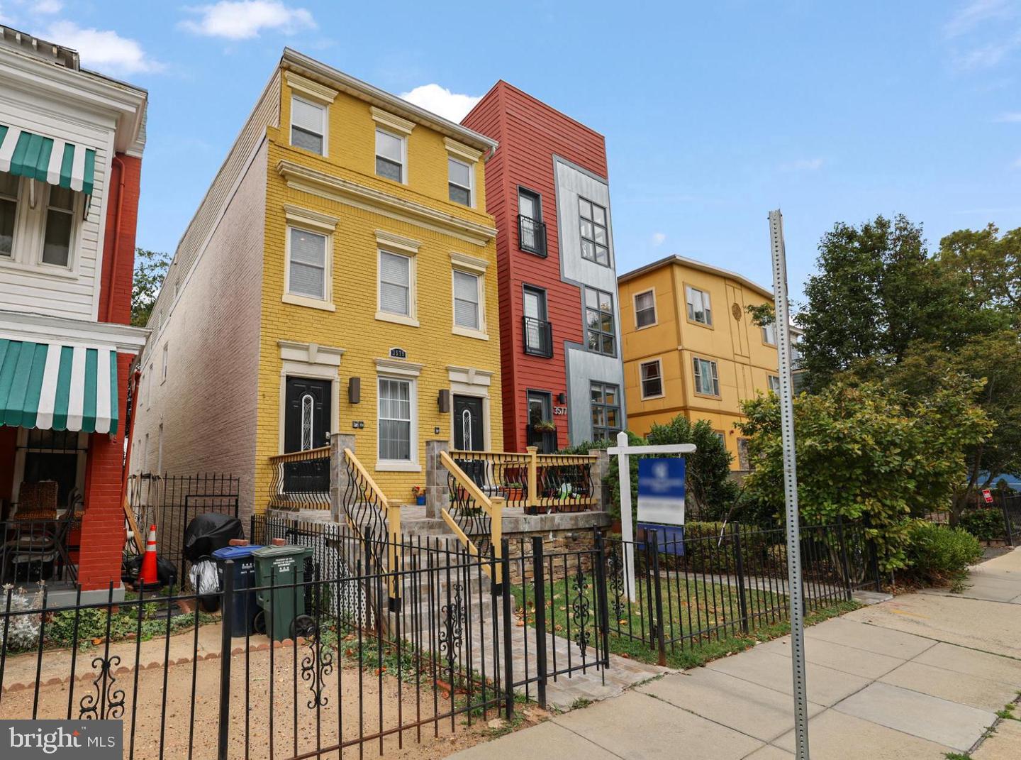 3579 WARDER ST NW #3, WASHINGTON, District Of Columbia 20010, 2 Bedrooms Bedrooms, ,2 BathroomsBathrooms,Residential,For sale,3579 WARDER ST NW #3,DCDC2223386 MLS # DCDC2223386