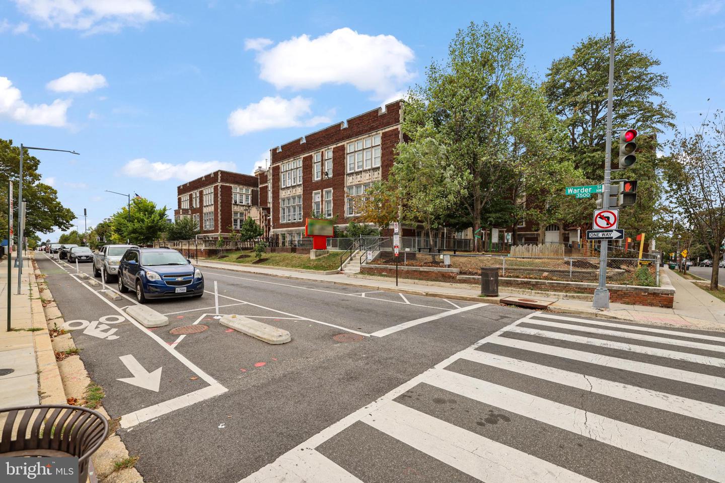 3579 WARDER ST NW #3, WASHINGTON, District Of Columbia 20010, 2 Bedrooms Bedrooms, ,2 BathroomsBathrooms,Residential,For sale,3579 WARDER ST NW #3,DCDC2223386 MLS # DCDC2223386