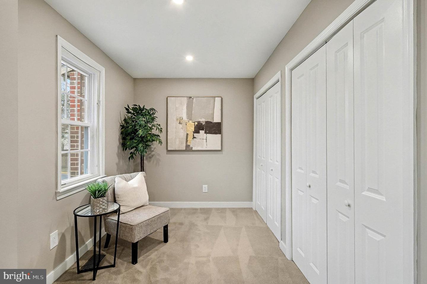 10307 EMERALD ROCK DR, OAKTON, Virginia 22124, 3 Bedrooms Bedrooms, ,2 BathroomsBathrooms,Residential,For sale,10307 EMERALD ROCK DR,VAFX2268612 MLS # VAFX2268612