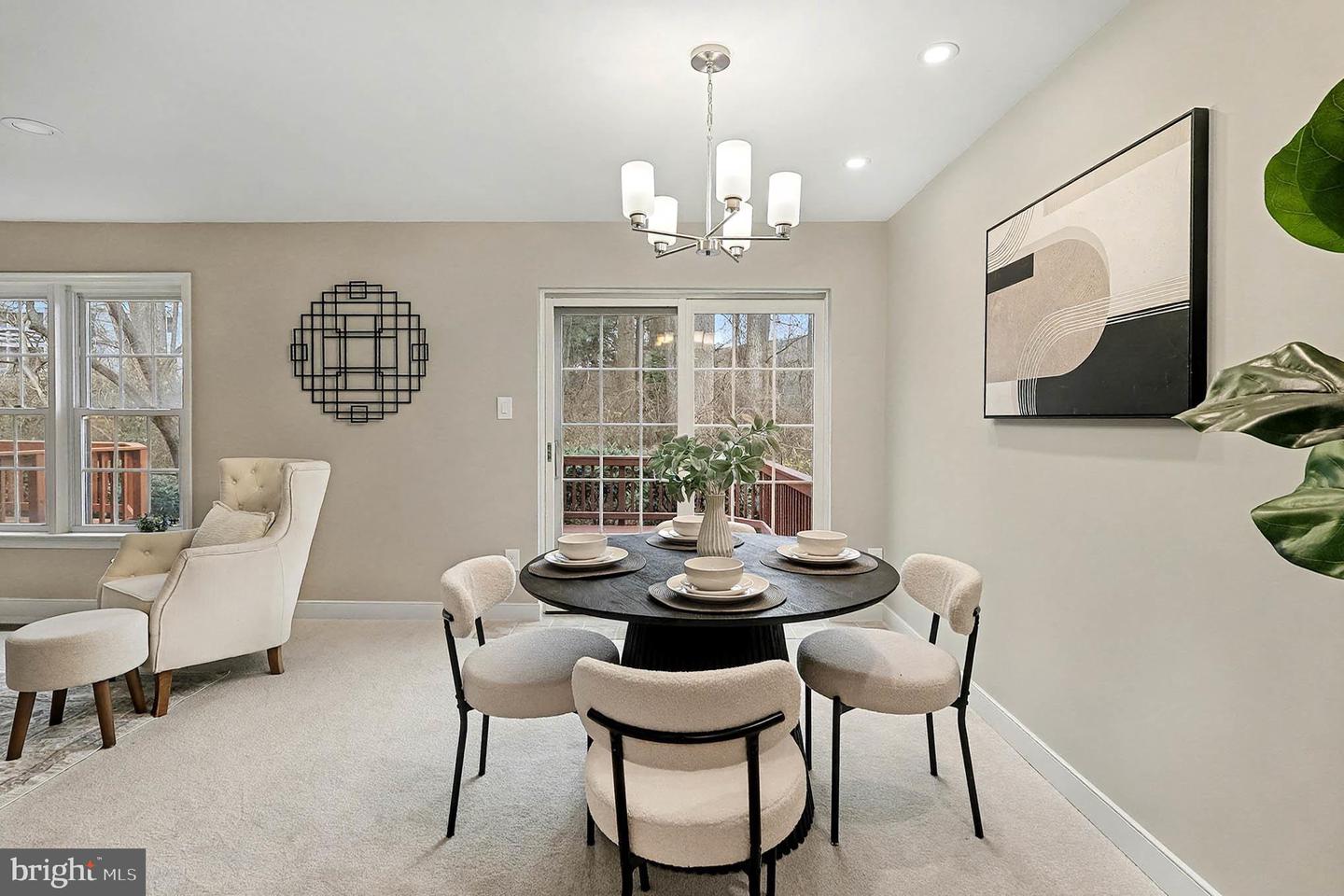 10307 EMERALD ROCK DR, OAKTON, Virginia 22124, 3 Bedrooms Bedrooms, ,2 BathroomsBathrooms,Residential,For sale,10307 EMERALD ROCK DR,VAFX2268612 MLS # VAFX2268612