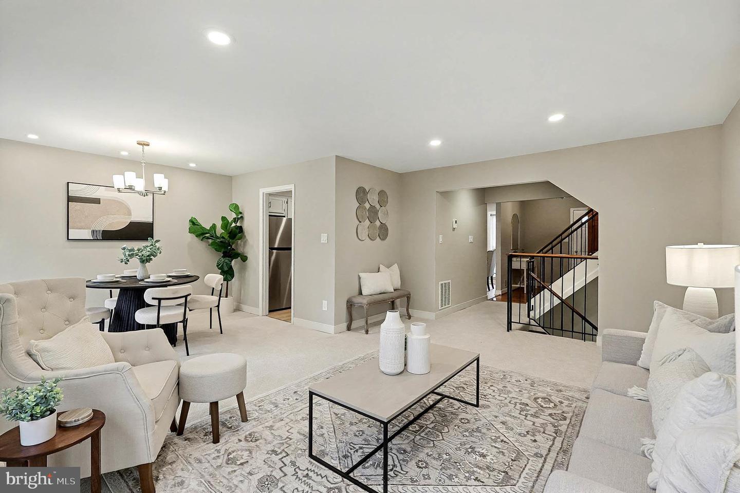 10307 EMERALD ROCK DR, OAKTON, Virginia 22124, 3 Bedrooms Bedrooms, ,2 BathroomsBathrooms,Residential,For sale,10307 EMERALD ROCK DR,VAFX2268612 MLS # VAFX2268612