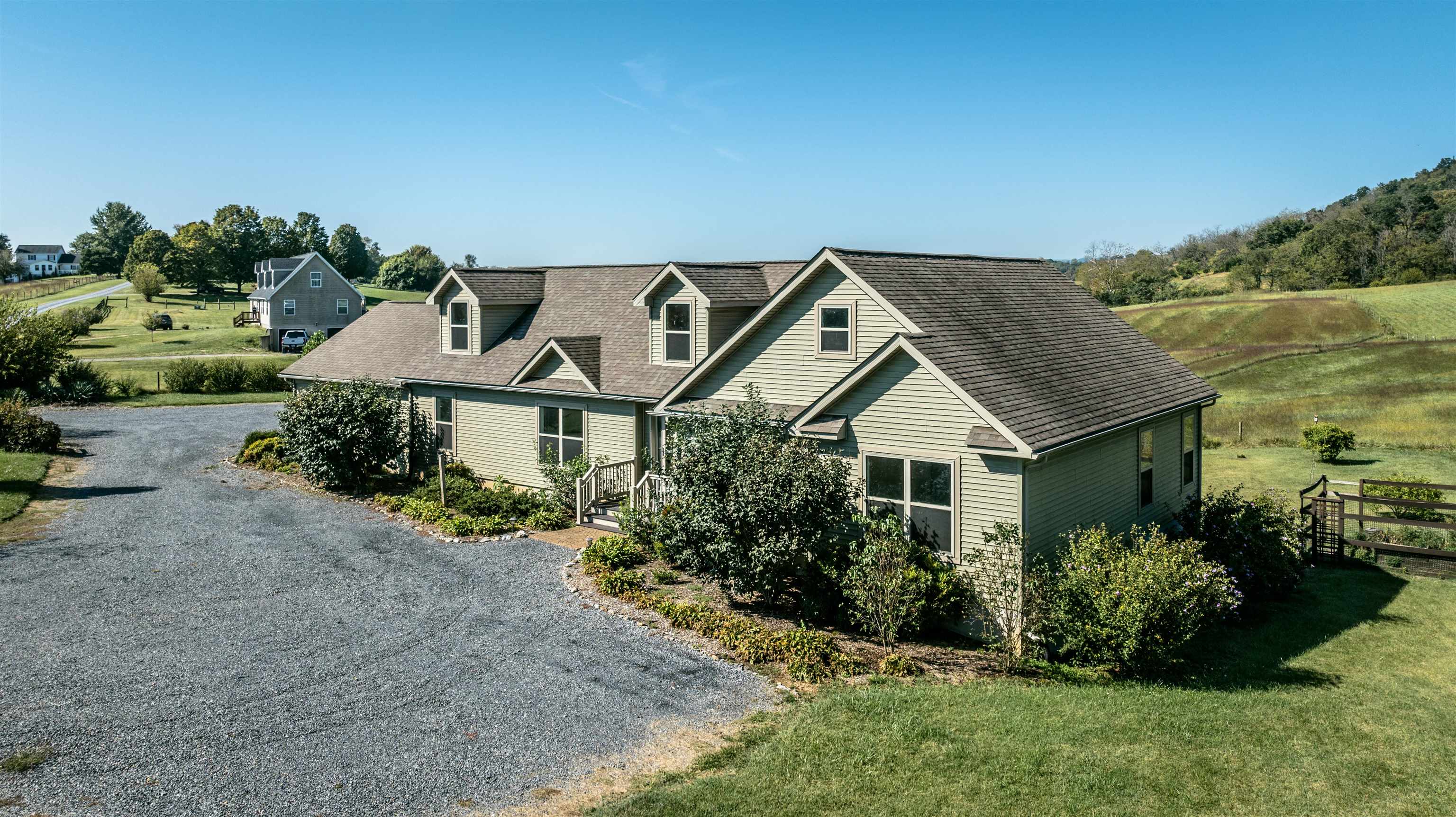 17333 TIMBERVIEW DR, TIMBERVILLE, Virginia 22853, 3 Bedrooms Bedrooms, ,2 BathroomsBathrooms,Residential,17333 TIMBERVIEW DR,669337 MLS # 669337