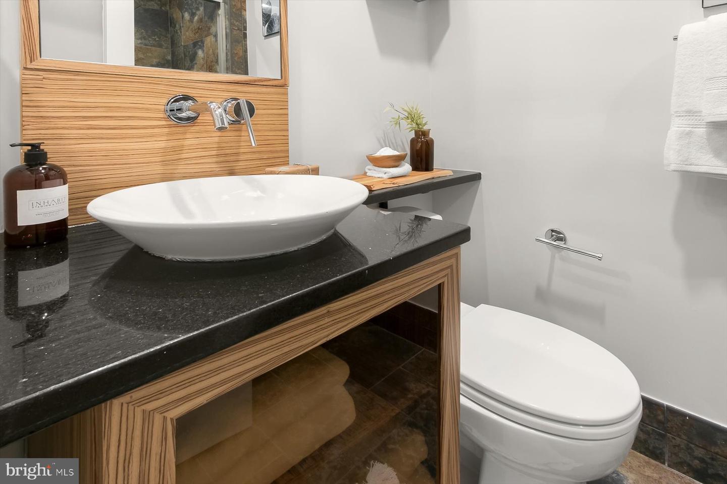 4297 EMBASSY PARK DR NW, WASHINGTON, District Of Columbia 20016, 3 Bedrooms Bedrooms, ,2 BathroomsBathrooms,Residential,For sale,4297 EMBASSY PARK DR NW,DCDC2223654 MLS # DCDC2223654 4297 EMBASSY PARK DR NW, WASHINGTON, District Of Columbia 20016, 3 Bedrooms Bedrooms, ,2 BathroomsBathrooms,Residential,For sale,4297 EMBASSY PARK DR NW,DCDC2223654 MLS # DCDC2223654