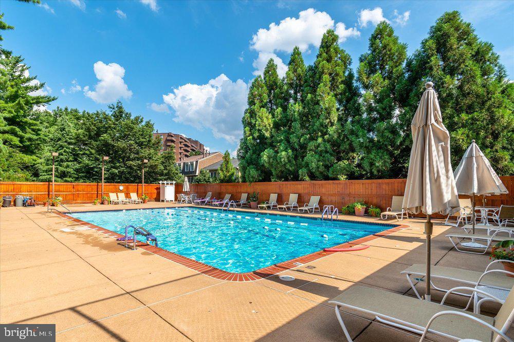 4297 EMBASSY PARK DR NW, WASHINGTON, District Of Columbia 20016, 3 Bedrooms Bedrooms, ,2 BathroomsBathrooms,Residential,For sale,4297 EMBASSY PARK DR NW,DCDC2223654 MLS # DCDC2223654 4297 EMBASSY PARK DR NW, WASHINGTON, District Of Columbia 20016, 3 Bedrooms Bedrooms, ,2 BathroomsBathrooms,Residential,For sale,4297 EMBASSY PARK DR NW,DCDC2223654 MLS # DCDC2223654