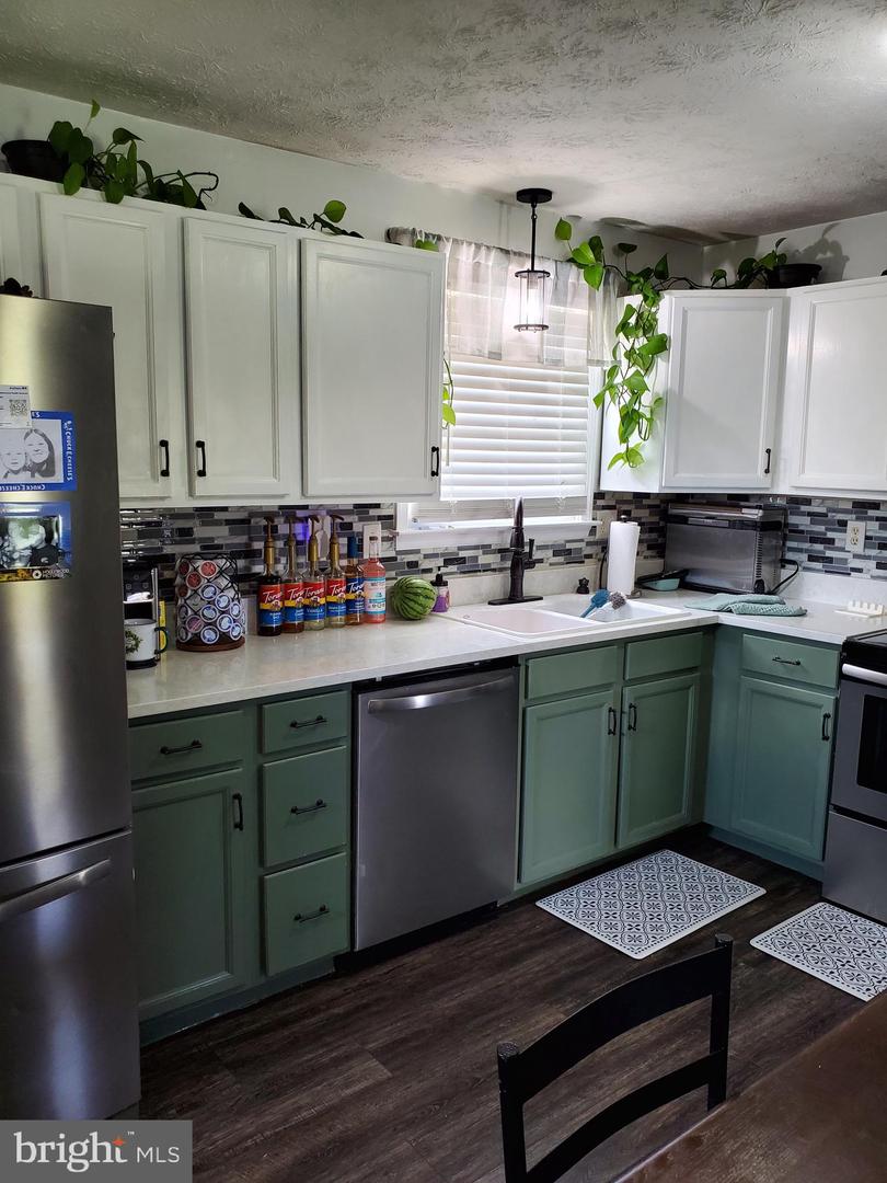 371 RUEBUCK RD, CLEAR BROOK, Virginia 22624, 3 Bedrooms Bedrooms, ,2 BathroomsBathrooms,Residential,For sale,371 RUEBUCK RD,VAFV2036984 MLS # VAFV2036984