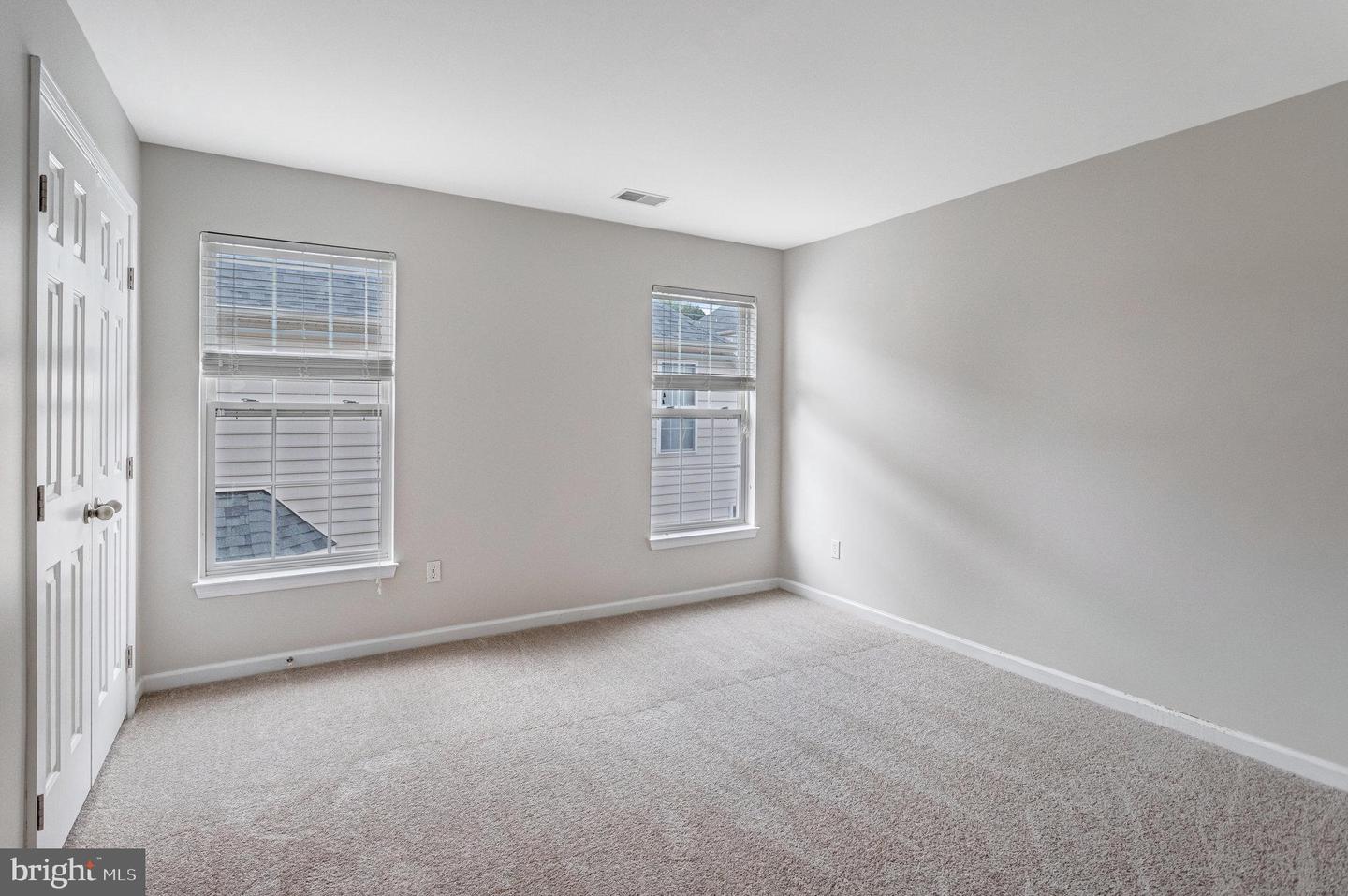 5213 YELLOW BIRCH DR, FREDERICKSBURG, Virginia 22407, 4 Bedrooms Bedrooms, ,3 BathroomsBathrooms,Residential,For sale,5213 YELLOW BIRCH DR,VASP2036448 MLS # VASP2036448