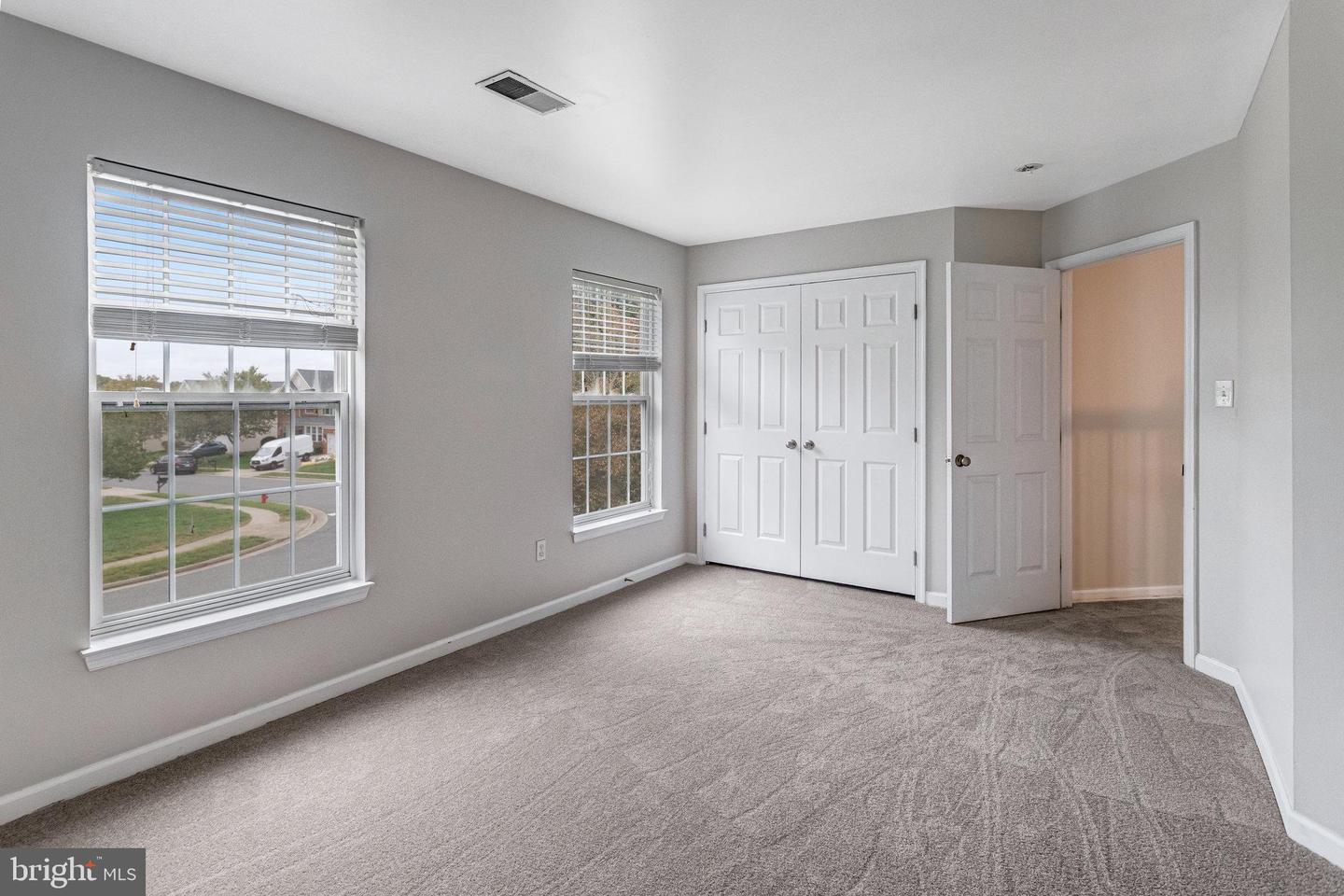 5213 YELLOW BIRCH DR, FREDERICKSBURG, Virginia 22407, 4 Bedrooms Bedrooms, ,3 BathroomsBathrooms,Residential,For sale,5213 YELLOW BIRCH DR,VASP2036448 MLS # VASP2036448