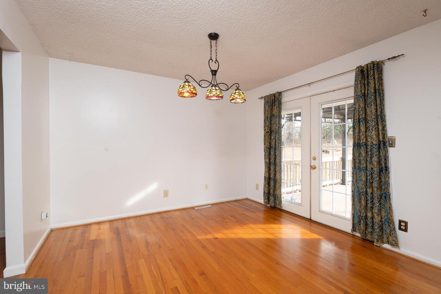 50 OLDE CONCORD RD, STAFFORD, Virginia 22554, 3 Bedrooms Bedrooms, 10 Rooms Rooms,3 BathroomsBathrooms,Residential,For sale,50 OLDE CONCORD RD,VAST2043196 MLS # VAST2043196