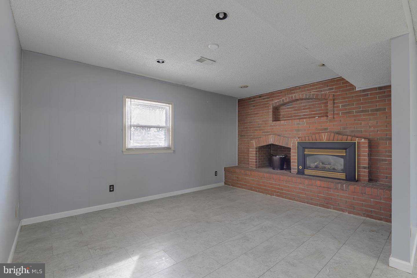 50 OLDE CONCORD RD, STAFFORD, Virginia 22554, 3 Bedrooms Bedrooms, 10 Rooms Rooms,3 BathroomsBathrooms,Residential,For sale,50 OLDE CONCORD RD,VAST2043196 MLS # VAST2043196