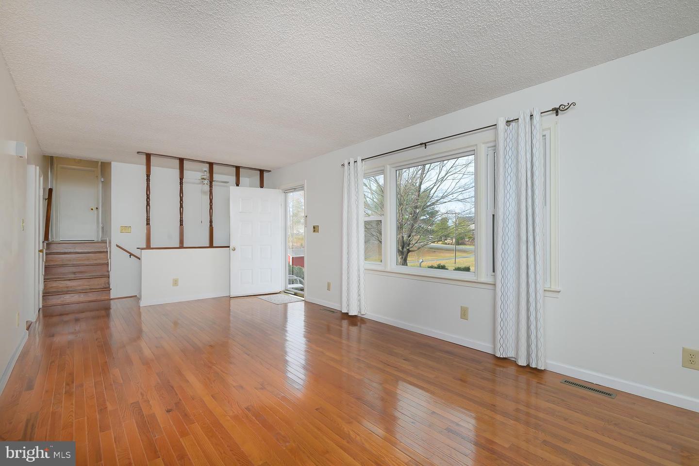 50 OLDE CONCORD RD, STAFFORD, Virginia 22554, 3 Bedrooms Bedrooms, 10 Rooms Rooms,3 BathroomsBathrooms,Residential,For sale,50 OLDE CONCORD RD,VAST2043196 MLS # VAST2043196