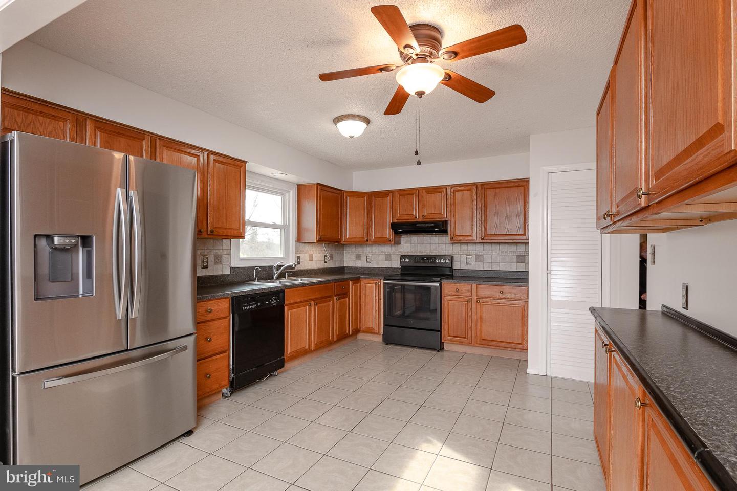 50 OLDE CONCORD RD, STAFFORD, Virginia 22554, 3 Bedrooms Bedrooms, 10 Rooms Rooms,3 BathroomsBathrooms,Residential,For sale,50 OLDE CONCORD RD,VAST2043196 MLS # VAST2043196