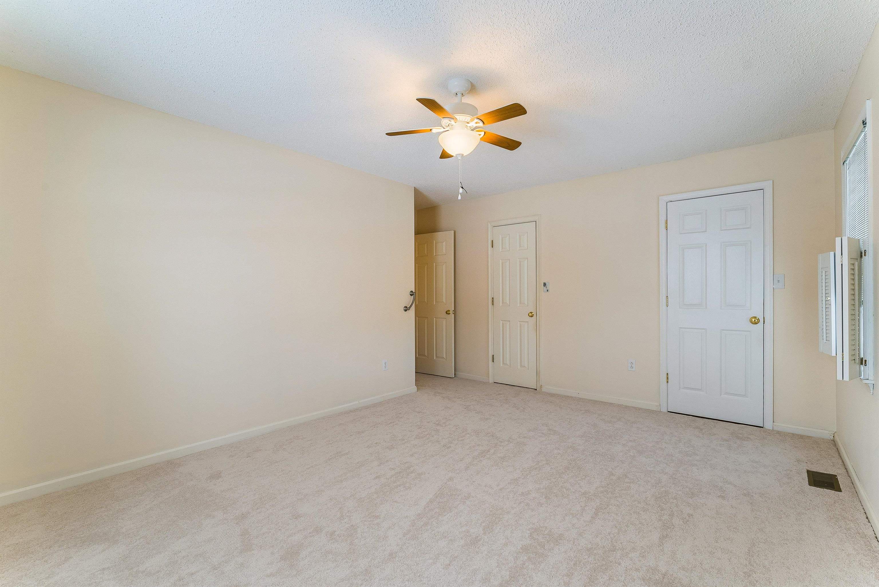 116 EMERALD HILL DR, FISHERSVILLE, Virginia 22939, 3 Bedrooms Bedrooms, ,2 BathroomsBathrooms,Residential,116 EMERALD HILL DR,671744 MLS # 671744