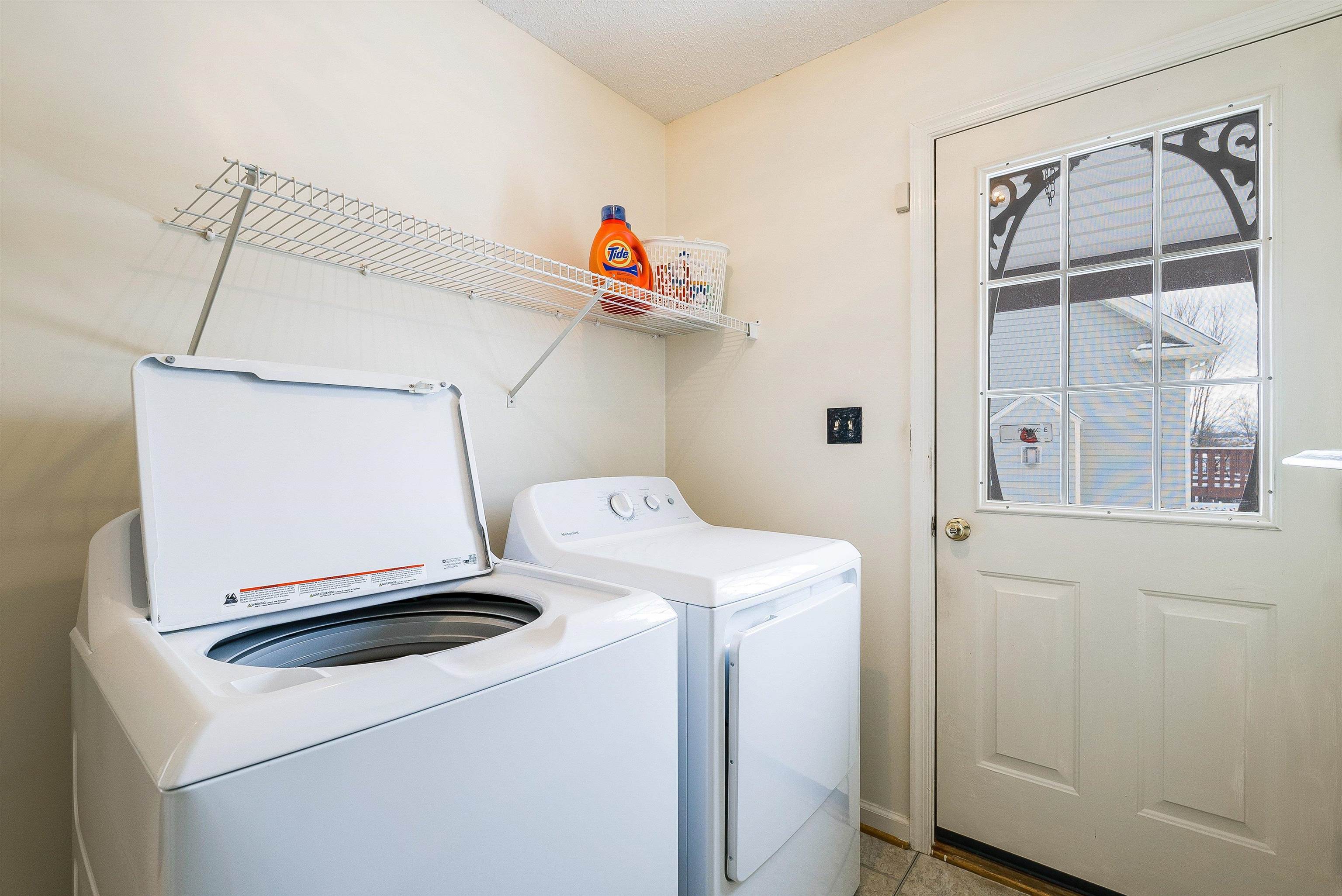 116 EMERALD HILL DR, FISHERSVILLE, Virginia 22939, 3 Bedrooms Bedrooms, ,2 BathroomsBathrooms,Residential,116 EMERALD HILL DR,671744 MLS # 671744