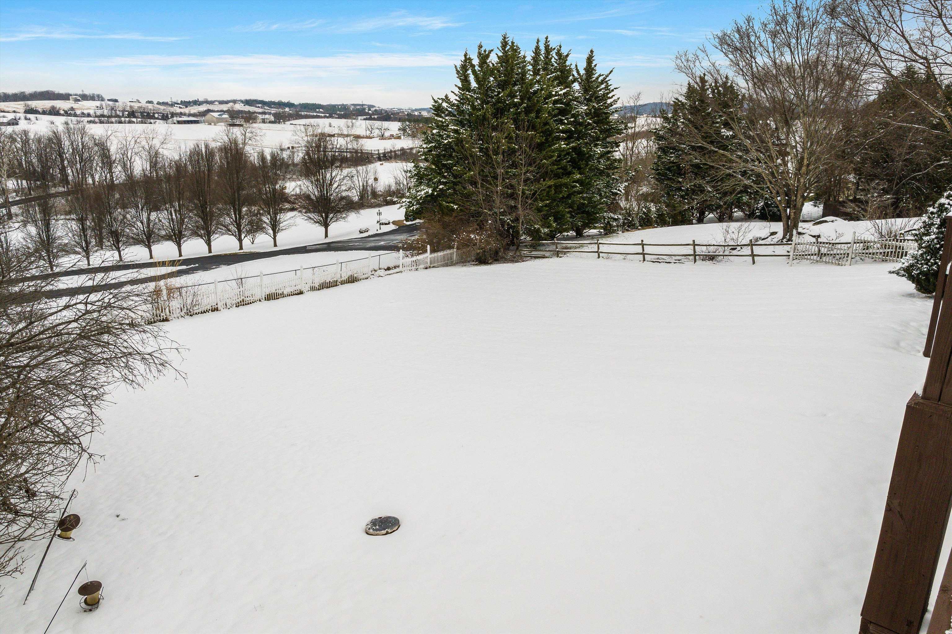 116 EMERALD HILL DR, FISHERSVILLE, Virginia 22939, 3 Bedrooms Bedrooms, ,2 BathroomsBathrooms,Residential,116 EMERALD HILL DR,671744 MLS # 671744