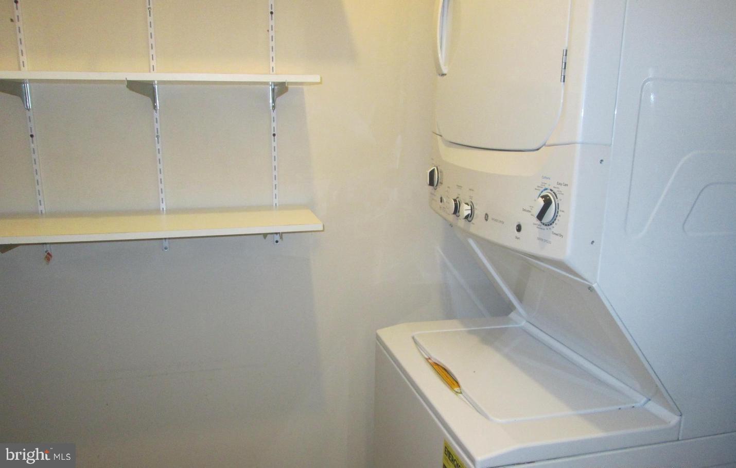 8742 WALUTES CIR, ALEXANDRIA, Virginia 22309, 2 Bedrooms Bedrooms, ,1 BathroomBathrooms,Residential,For sale,8742 WALUTES CIR,VAFX2272426 MLS # VAFX2272426