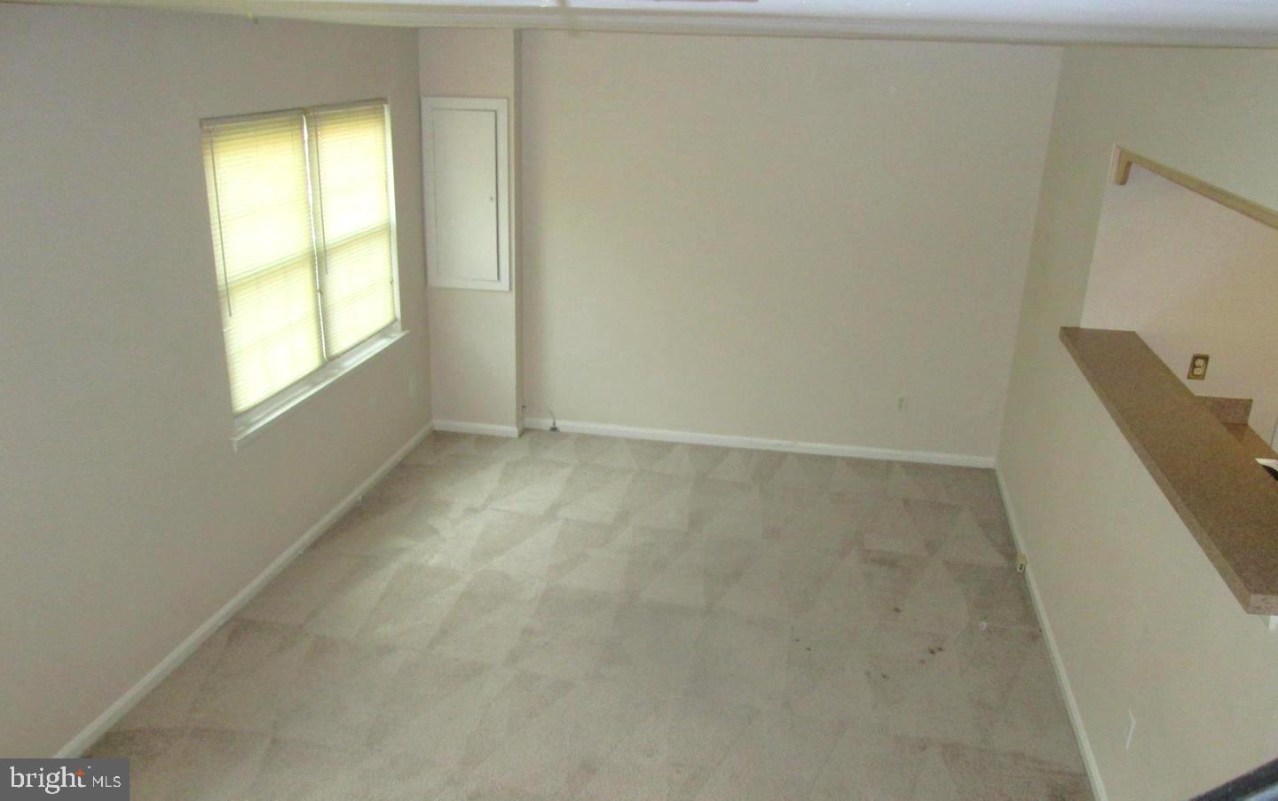 8742 WALUTES CIR, ALEXANDRIA, Virginia 22309, 2 Bedrooms Bedrooms, ,1 BathroomBathrooms,Residential,For sale,8742 WALUTES CIR,VAFX2272426 MLS # VAFX2272426