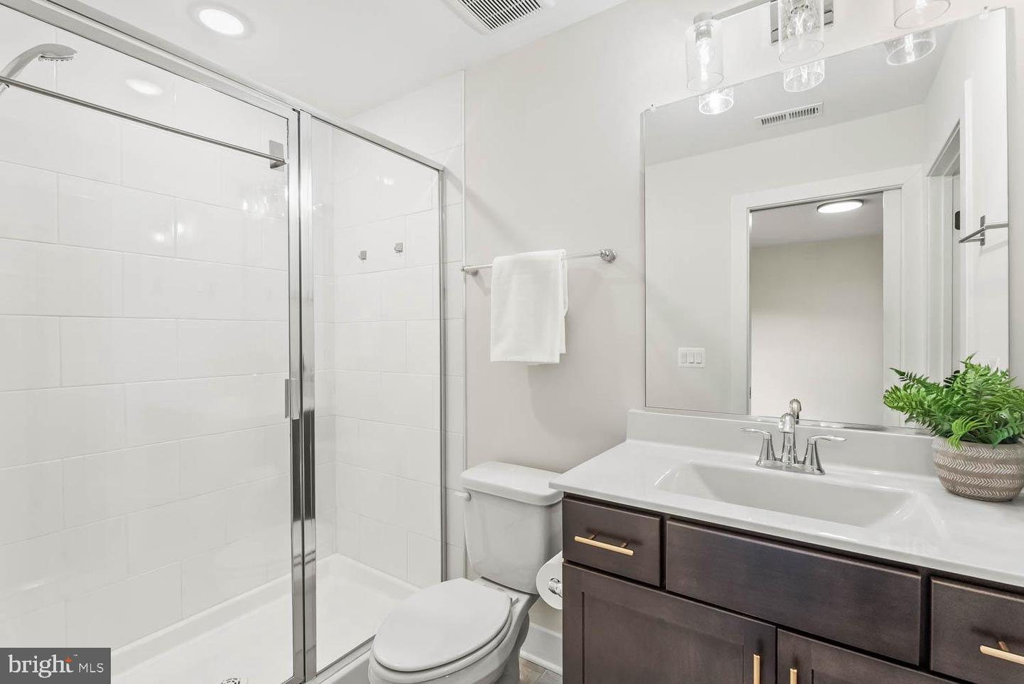 11603 SOUTHVIEW CT, SPOTSYLVANIA, Virginia 22551, 6 Bedrooms Bedrooms, ,5 BathroomsBathrooms,Residential,For sale,11603 SOUTHVIEW CT,VASP2036668 MLS # VASP2036668 11603 SOUTHVIEW CT, SPOTSYLVANIA, Virginia 22551, 6 Bedrooms Bedrooms, ,5 BathroomsBathrooms,Residential,For sale,11603 SOUTHVIEW CT,VASP2036668 MLS # VASP2036668