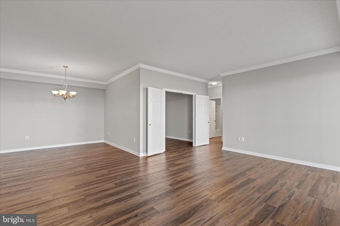 19355 CYPRESS RIDGE TER #612, LEESBURG, Virginia 20176, 2 Bedrooms Bedrooms, ,2 BathroomsBathrooms,Residential,For sale,19355 CYPRESS RIDGE TER #612,VALO2108204 MLS # VALO2108204