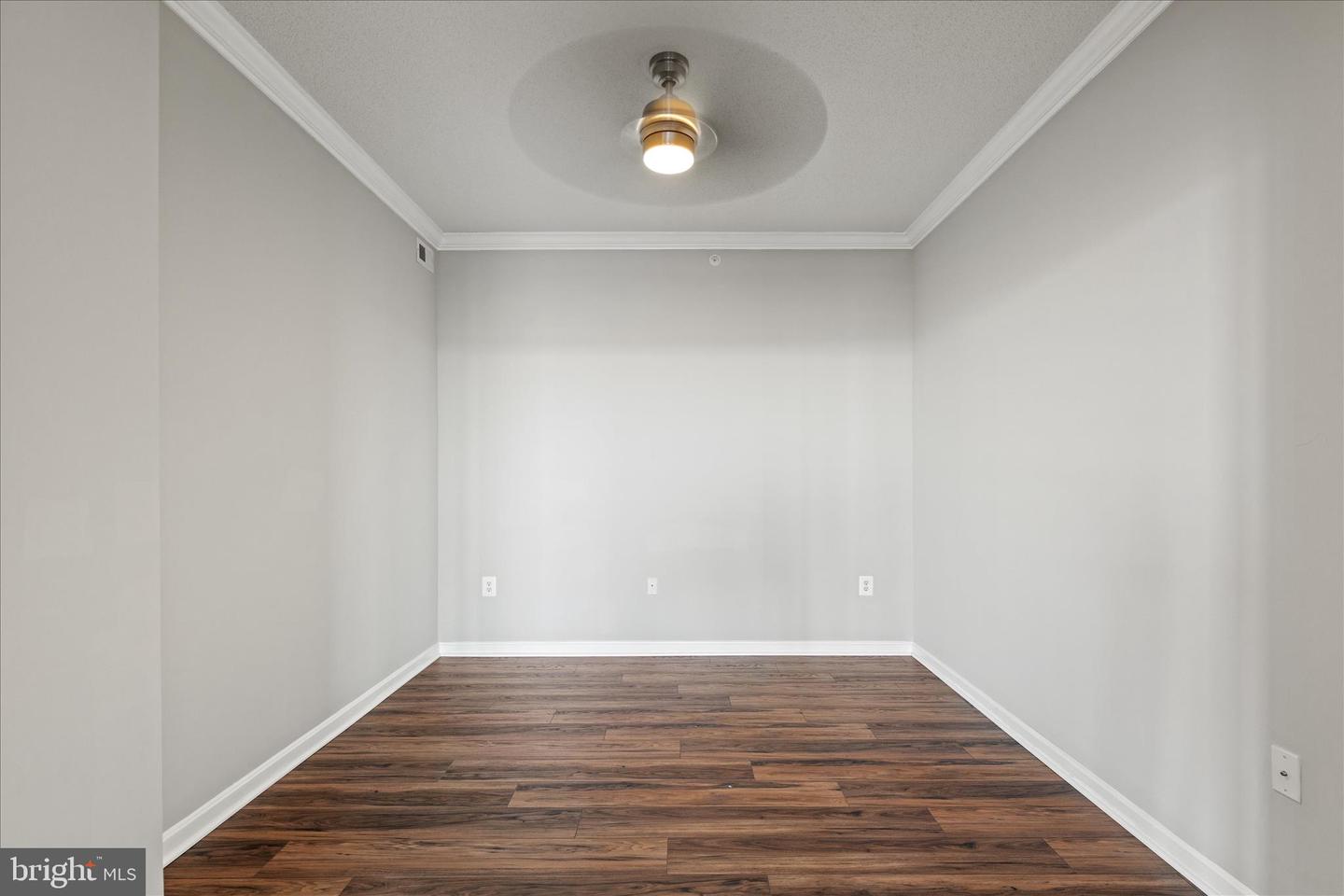 19355 CYPRESS RIDGE TER #612, LEESBURG, Virginia 20176, 2 Bedrooms Bedrooms, ,2 BathroomsBathrooms,Residential,For sale,19355 CYPRESS RIDGE TER #612,VALO2108204 MLS # VALO2108204