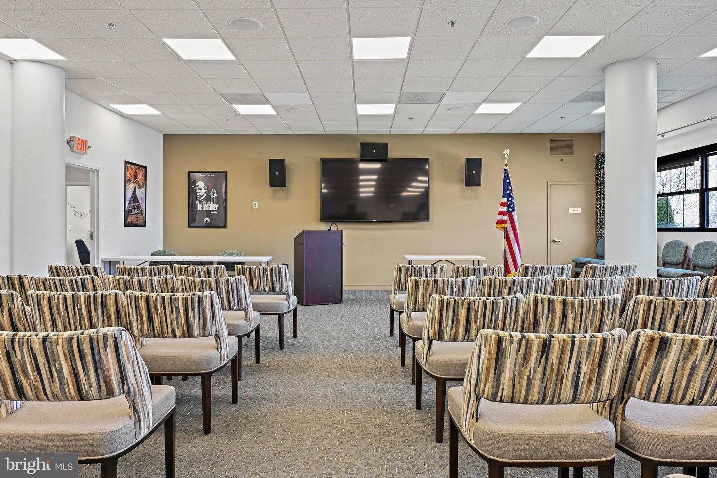 19355 CYPRESS RIDGE TER #612, LEESBURG, Virginia 20176, 2 Bedrooms Bedrooms, ,2 BathroomsBathrooms,Residential,For sale,19355 CYPRESS RIDGE TER #612,VALO2108204 MLS # VALO2108204