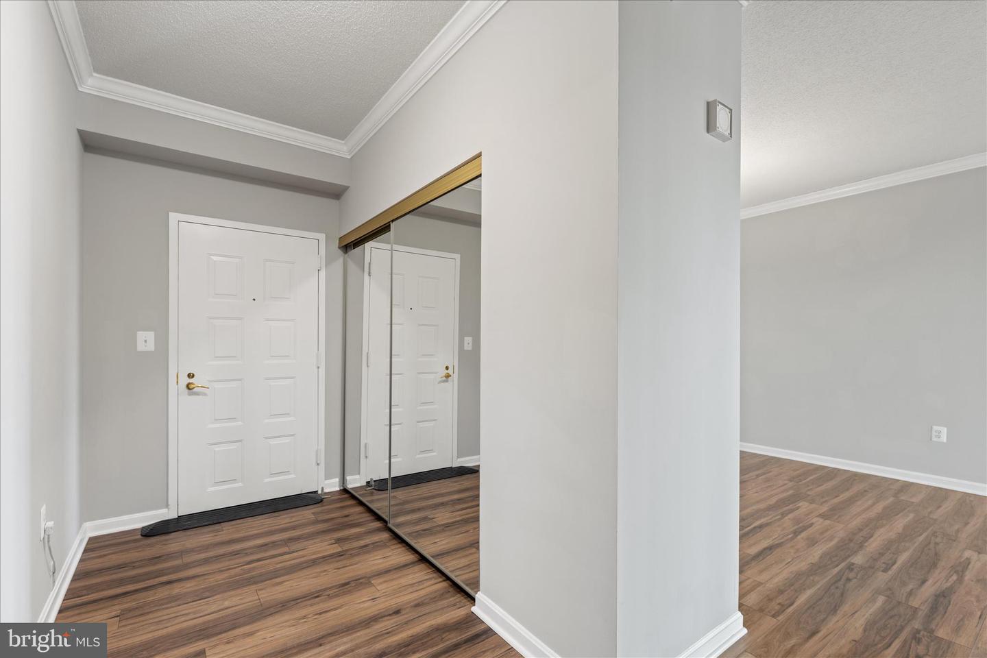 19355 CYPRESS RIDGE TER #612, LEESBURG, Virginia 20176, 2 Bedrooms Bedrooms, ,2 BathroomsBathrooms,Residential,For sale,19355 CYPRESS RIDGE TER #612,VALO2108204 MLS # VALO2108204