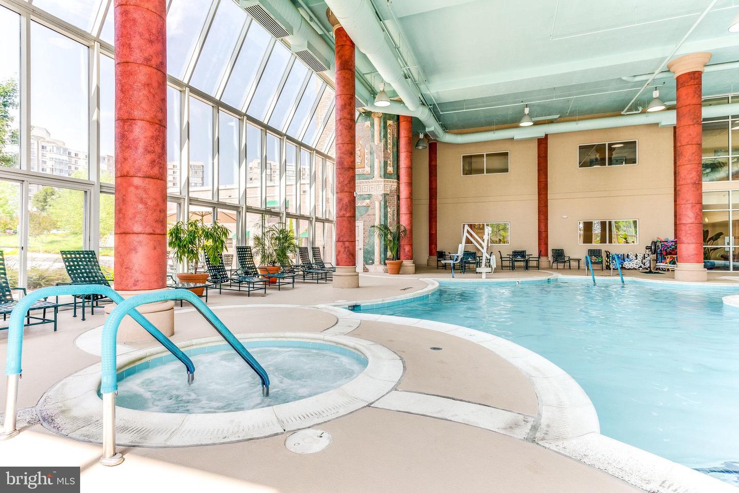 19355 CYPRESS RIDGE TER #612, LEESBURG, Virginia 20176, 2 Bedrooms Bedrooms, ,2 BathroomsBathrooms,Residential,For sale,19355 CYPRESS RIDGE TER #612,VALO2108204 MLS # VALO2108204