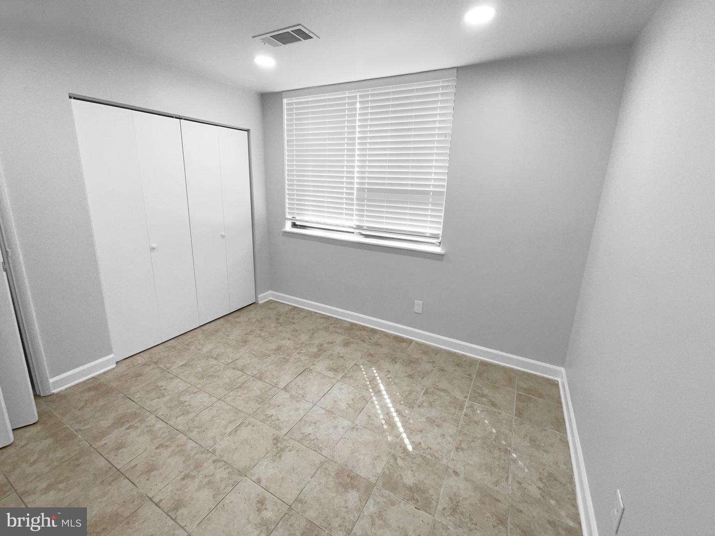 519 N ARMISTEAD ST #T1, ALEXANDRIA, Virginia 22312, 2 Bedrooms Bedrooms, ,1 BathroomBathrooms,Residential,For sale,519 N ARMISTEAD ST #T1,VAAX2050490 MLS # VAAX2050490